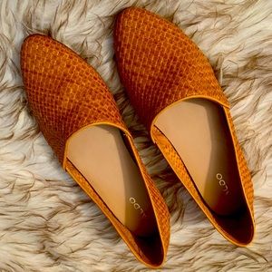 Never Worn Aldo Flats Brown